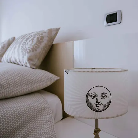 Rose Di Fratta Apartmán