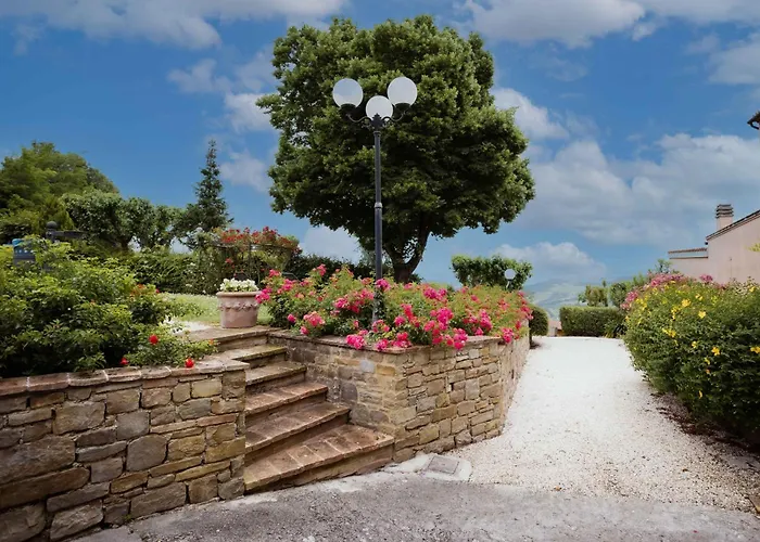 Rose Di Fratta Lägenhet Cupramontana